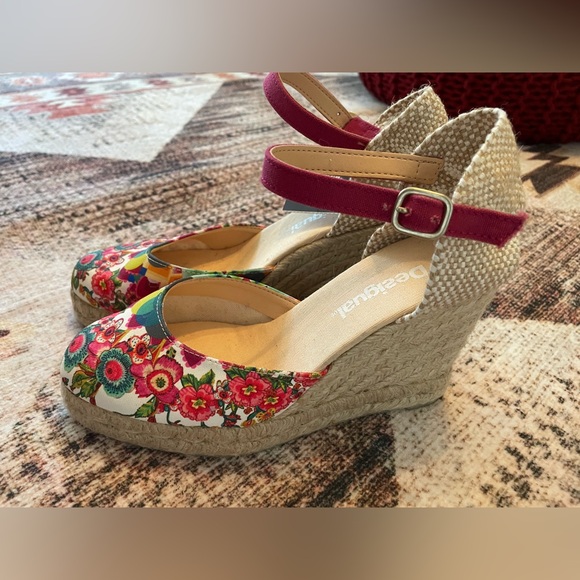 Desigual Wedge Sandals - Picture 5 of 8